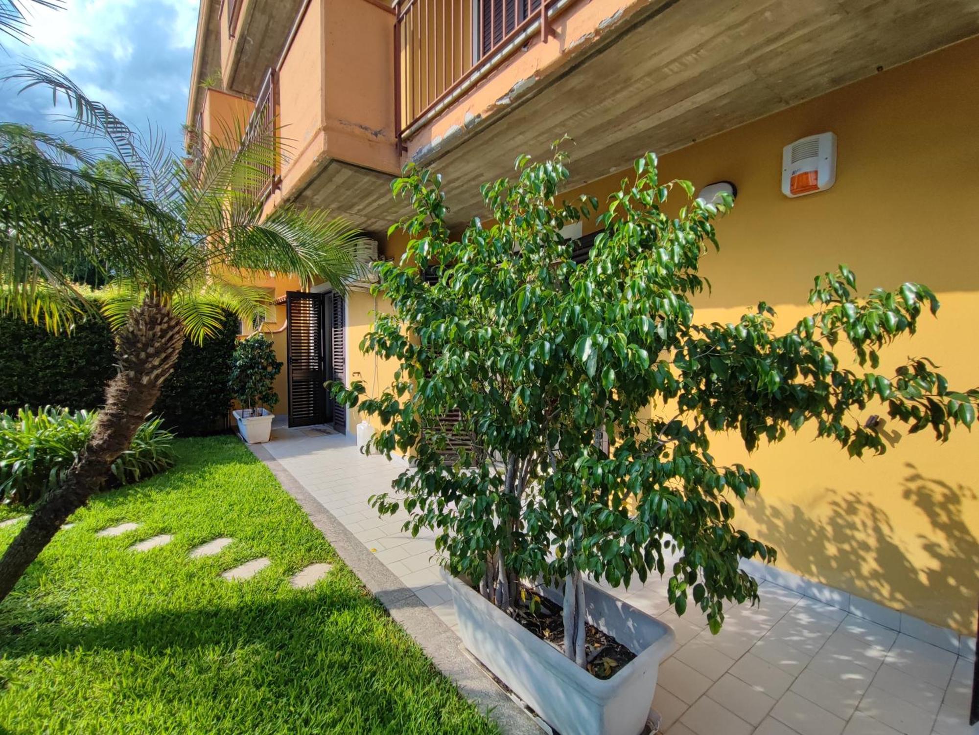 Maresole Tra L'Etna E Taormina Apartment Mascali Bagian luar foto
