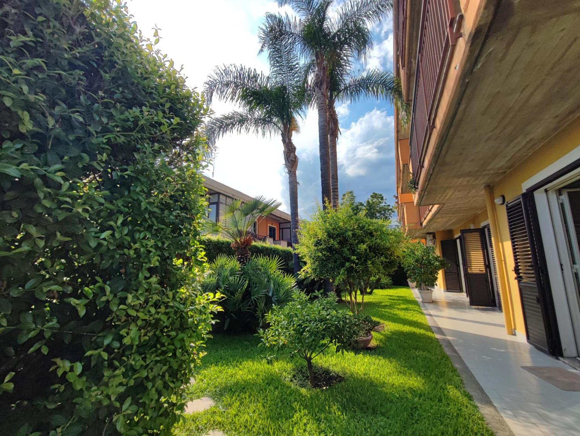 Maresole Tra L'Etna E Taormina Apartment Mascali Bagian luar foto